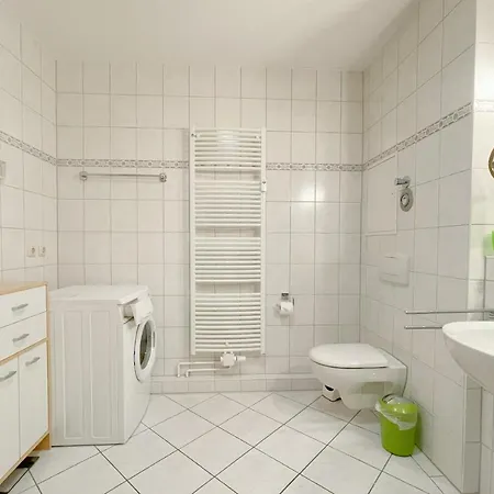 Maria Gabriele Karlstrasse 6b 12 Apartment *